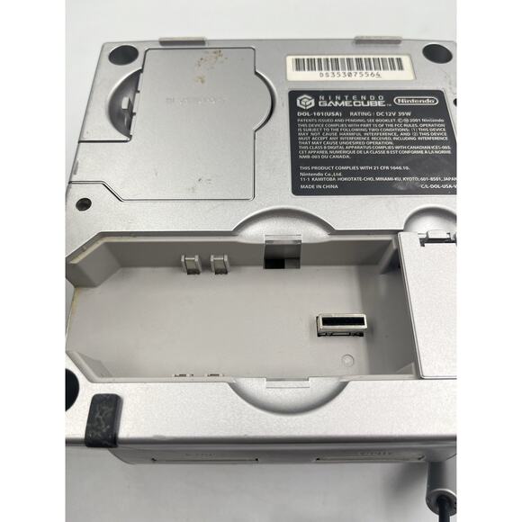 Nintendo Game Cube Platinum Silver Console With Controller - Tested Works - Picture 12 of 15